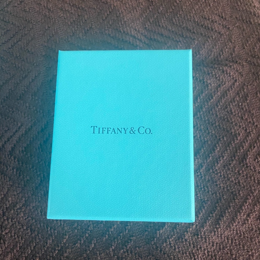 Return To Tiffany double heart necklace
